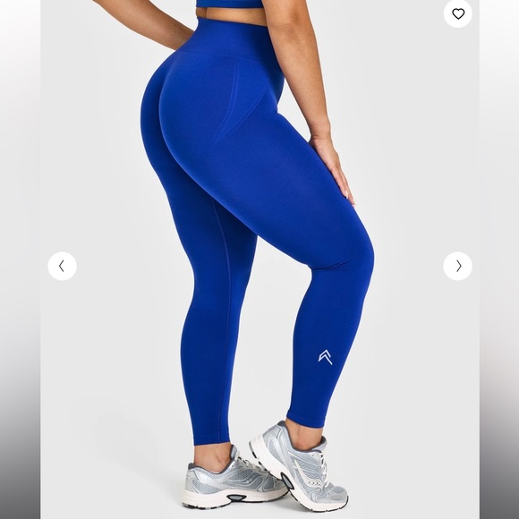 Oner Active - EFFORTLESS SEAMLESS LEGGINGS WITH WHITE LOGO - Picture 1 of 6